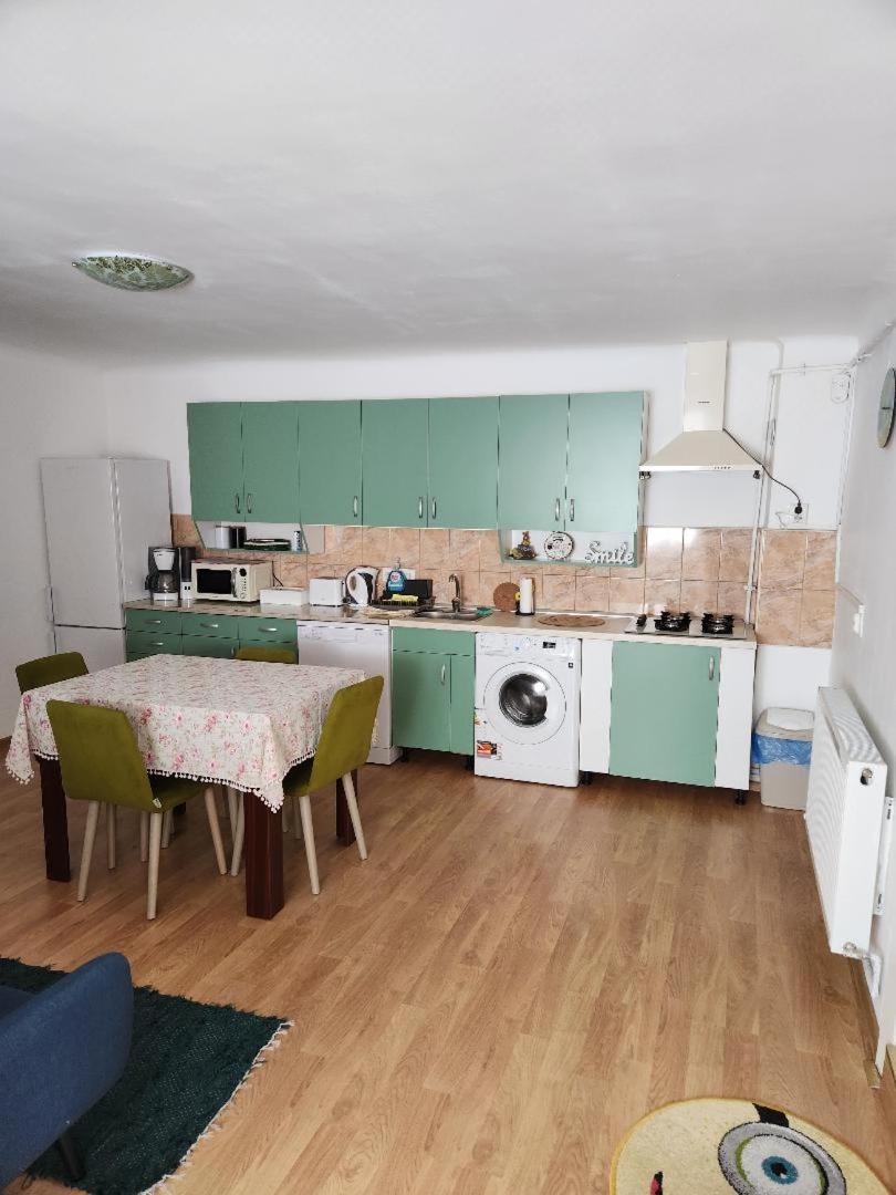 Smile Apartments Sighisoara Ngoại thất bức ảnh